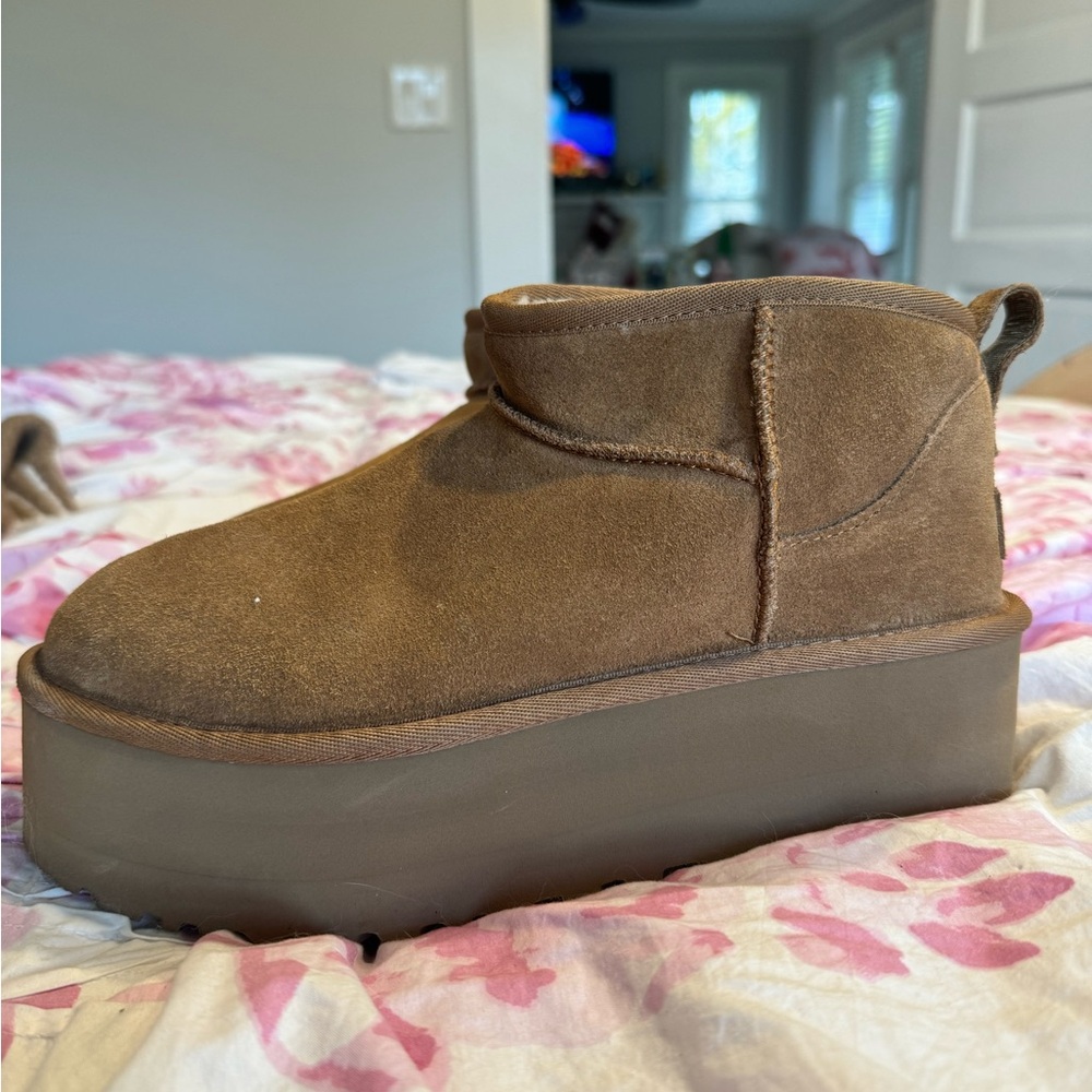 Ugg platform classic ultra mini suede